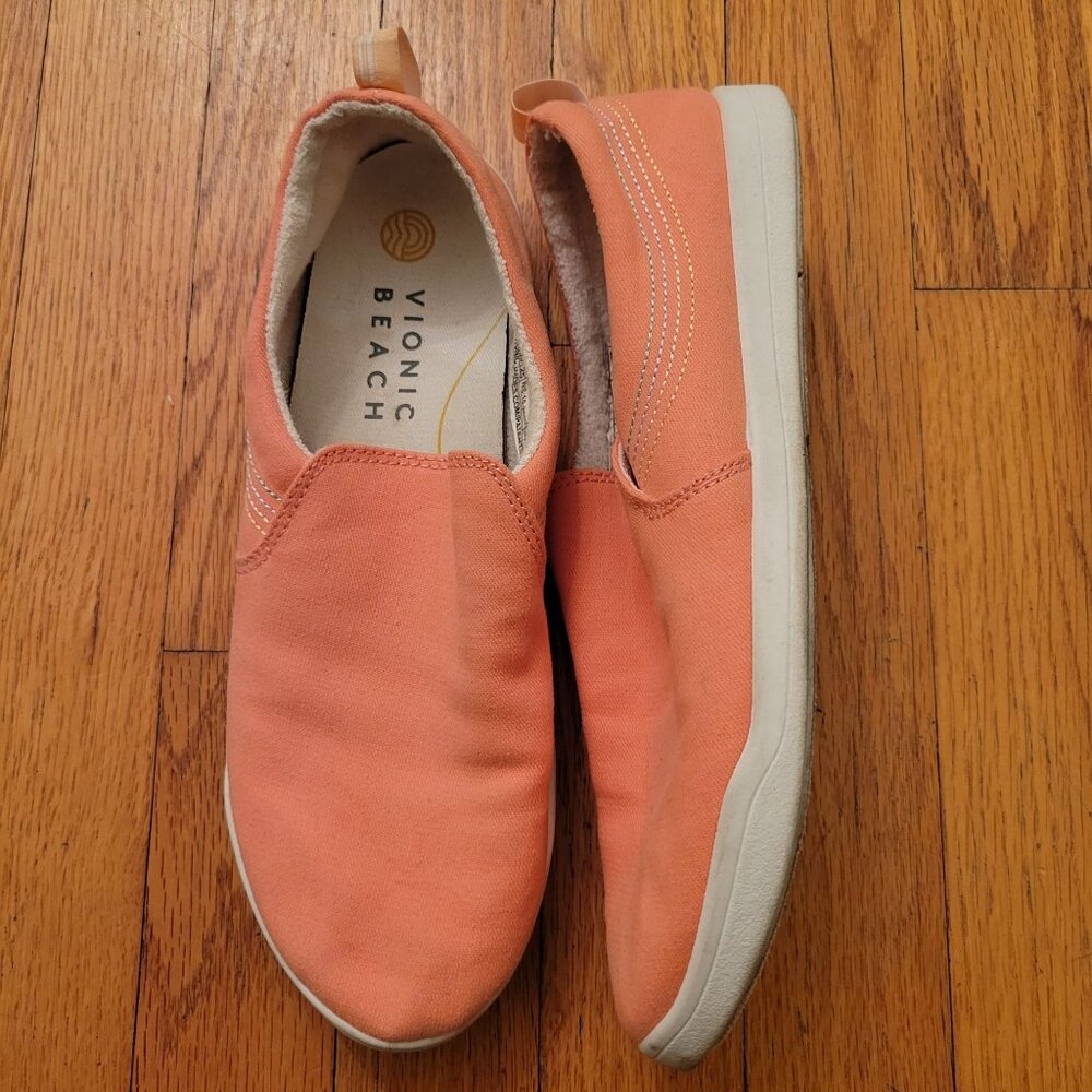 Vionic Beach MARSHALL Slip On Shoes Loafers 6 Coral Canvas Vacation Summer Cruis